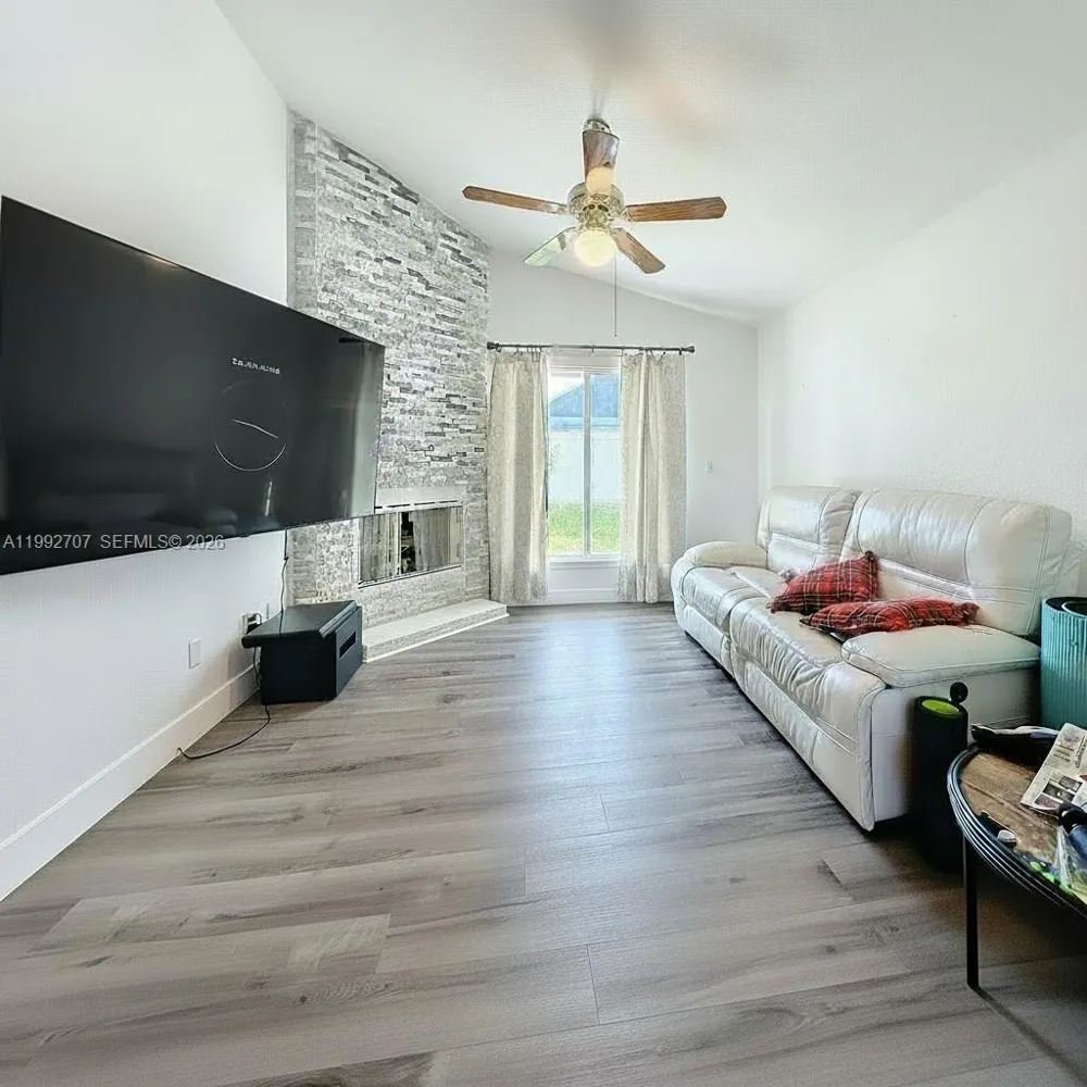 10052 Sandbar Street Orlando, FL 32825