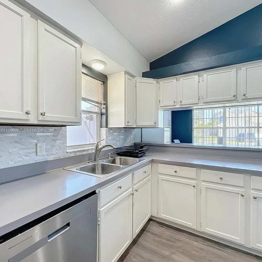10052 Sandbar Street Orlando, FL 32825