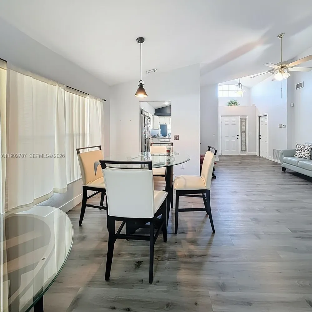 10052 Sandbar Street Orlando, FL 32825