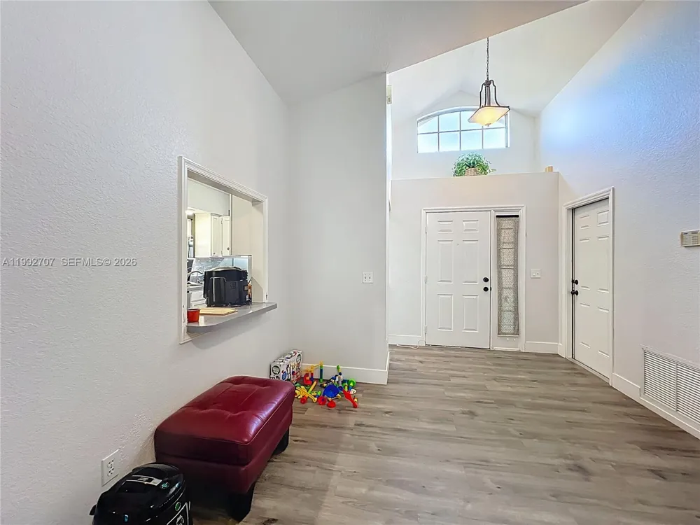 10052 Sandbar Street Orlando, FL 32825