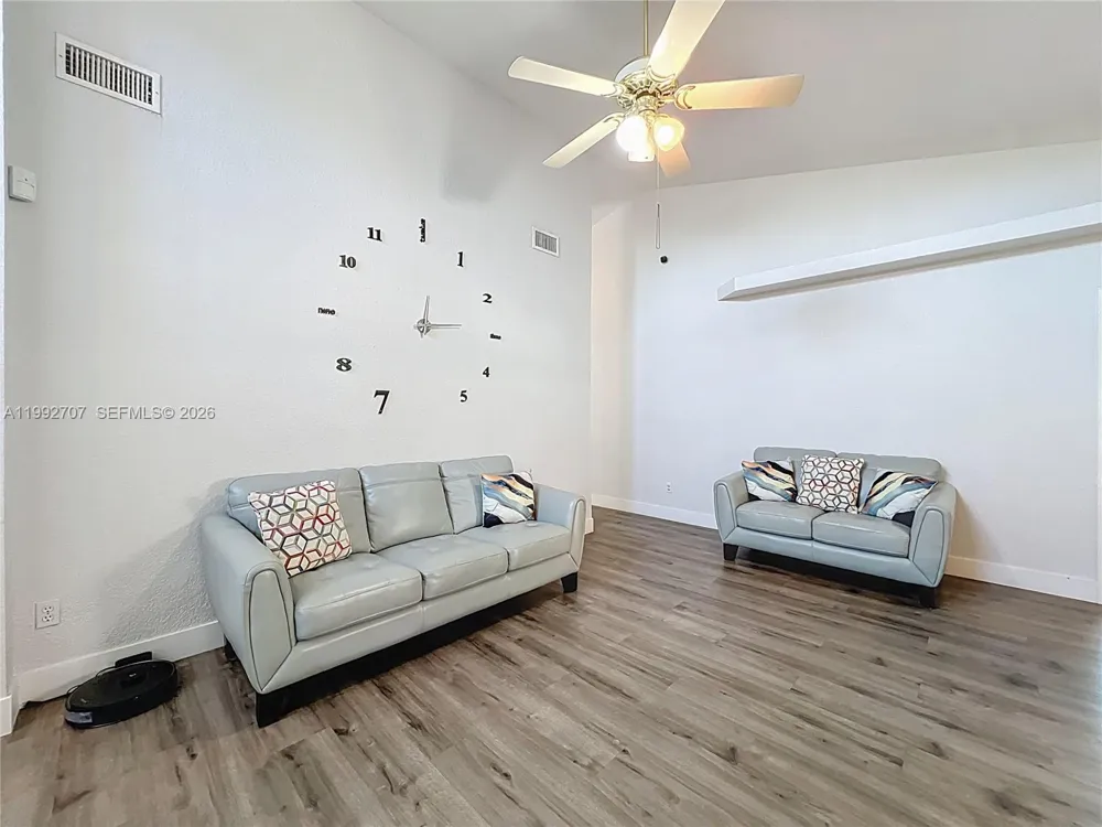 10052 Sandbar Street Orlando, FL 32825
