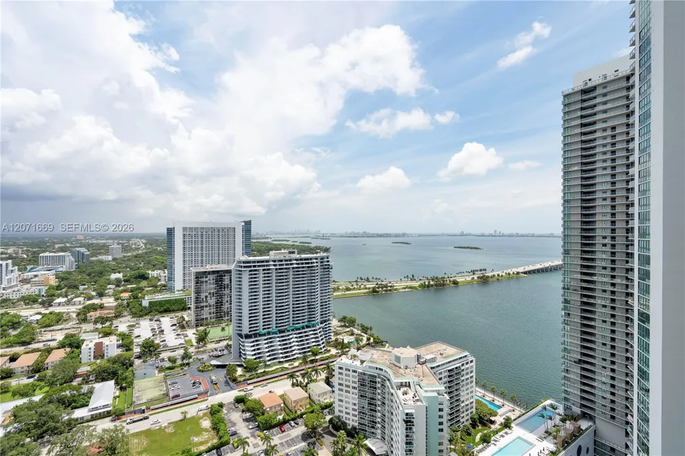 501 NE 31 #3304 Miami, FL 33131