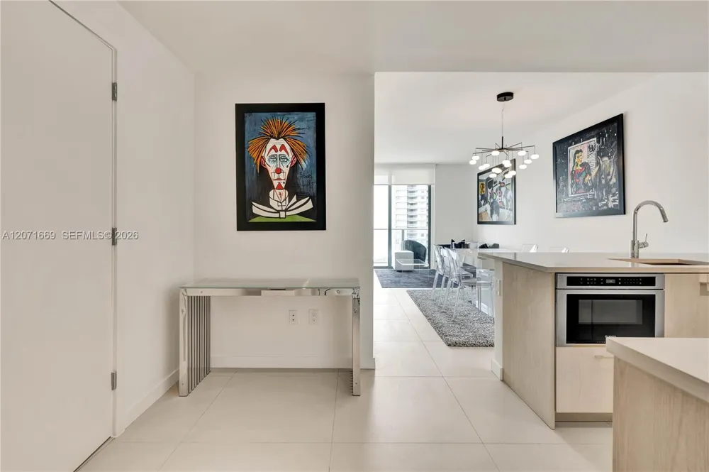 501 NE 31 #3304 Miami, FL 33131