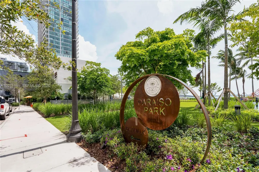501 NE 31 #3304 Miami, FL 33131