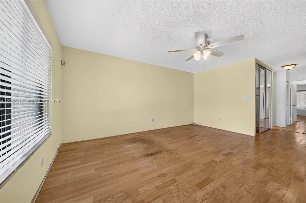 1725 NW 71st Ave Plantation, FL 33313