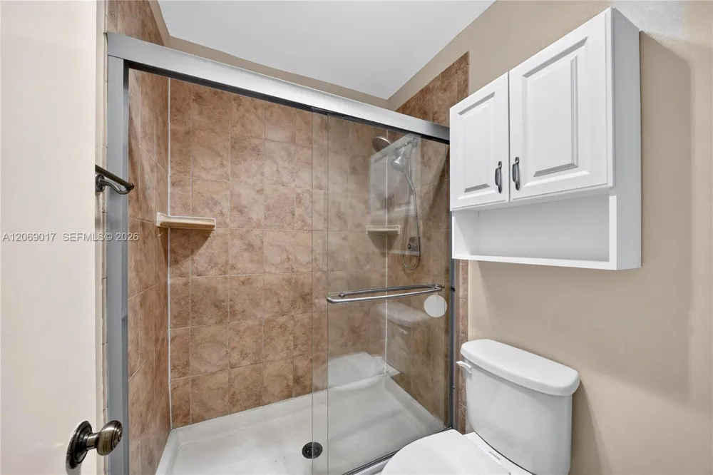 1725 NW 71st Ave Plantation, FL 33313