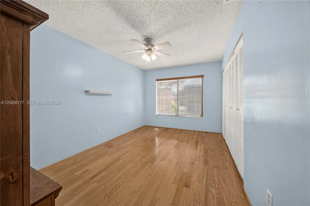 1725 NW 71st Ave Plantation, FL 33313