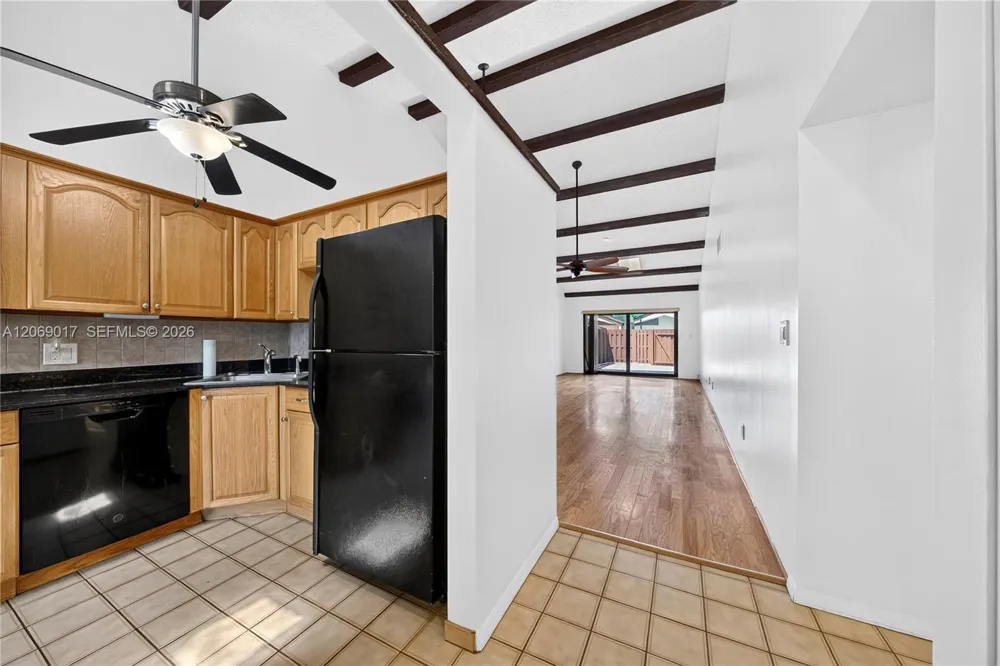1725 NW 71st Ave Plantation, FL 33313