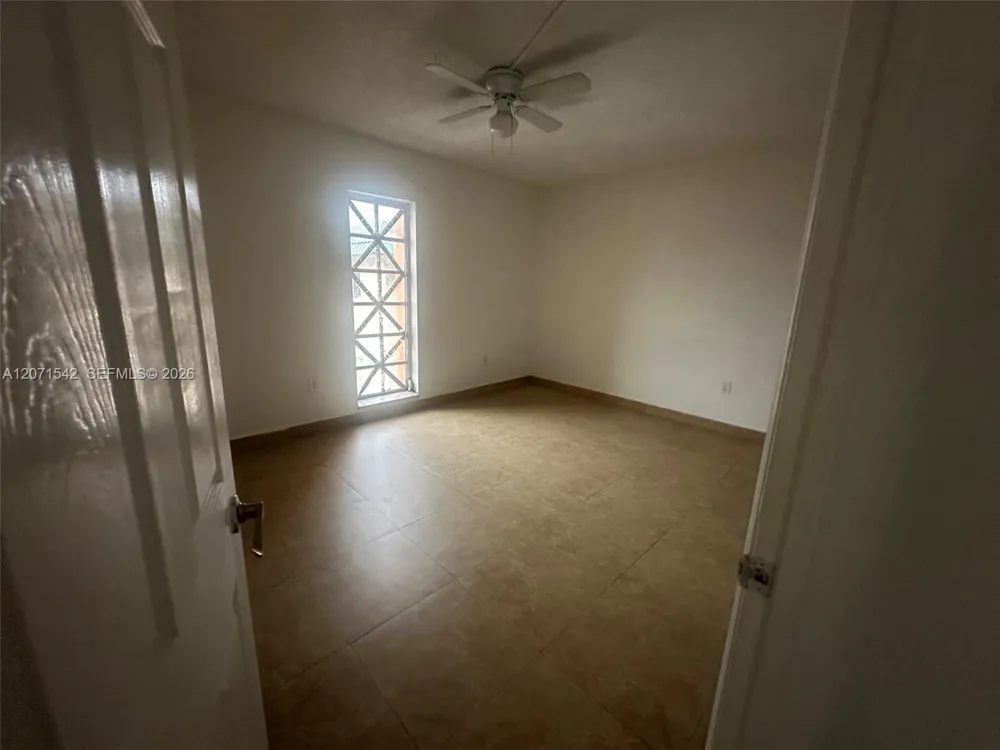 6780 W 2nd Ct #312 Hialeah, FL 33012