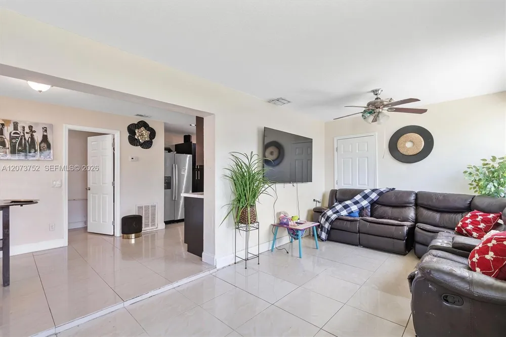 8544 Sheraton Dr Miramar, FL 33025