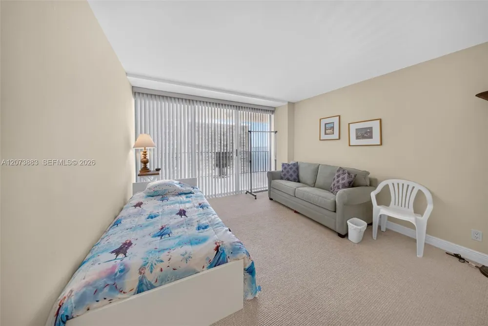 1915 Brickell Ave #C1607 Miami, FL 33129