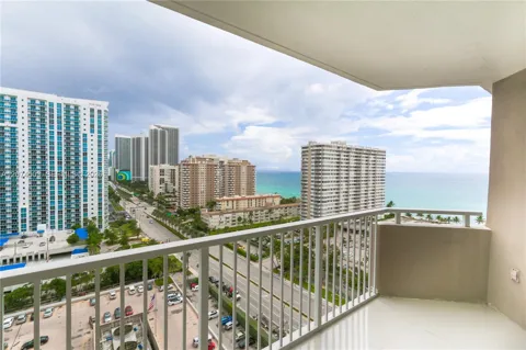 1985 S Ocean Dr #17K