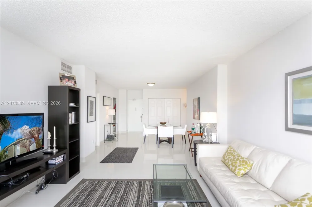 1985 S Ocean Dr #17K Hallandale Beach, FL 33009