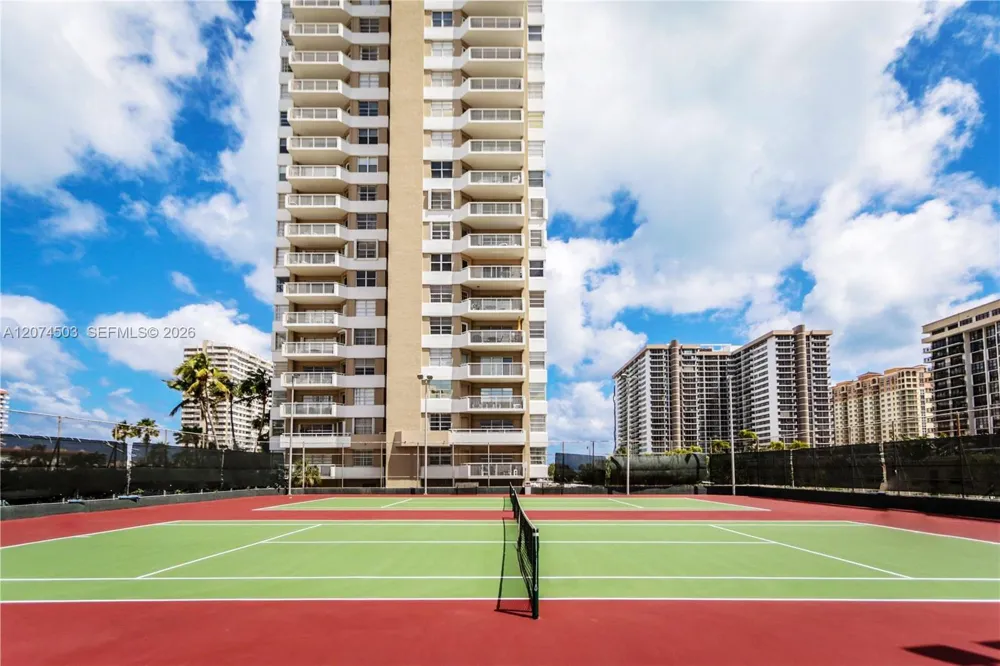 1985 S Ocean Dr #17K Hallandale Beach, FL 33009
