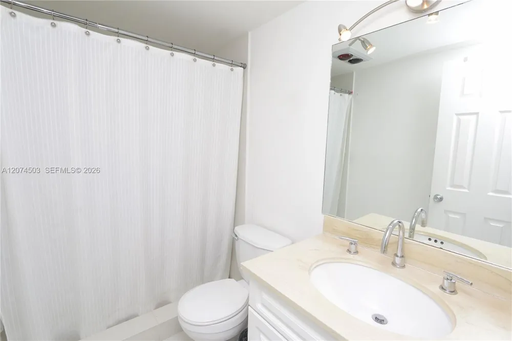1985 S Ocean Dr #17K Hallandale Beach, FL 33009