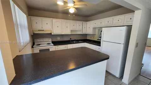 6550 Royal Palm Blvd #112A