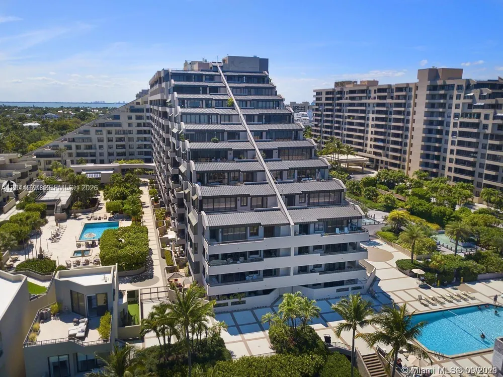 201 Crandon Blvd #431 Key Biscayne, FL 33149