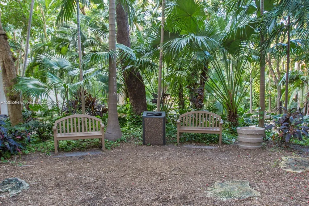 201 Crandon Blvd #431 Key Biscayne, FL 33149