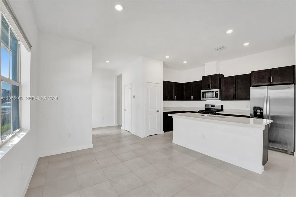 19668 Weathervane Way #19668 Loxahatchee, FL 33470