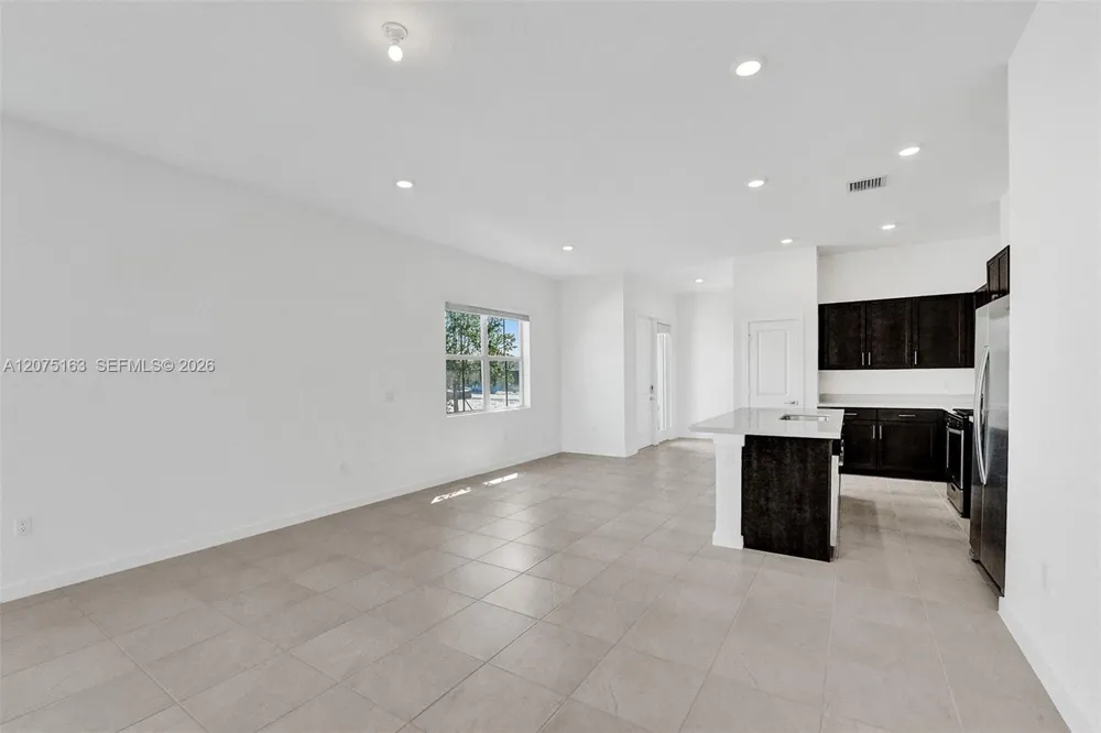 19668 Weathervane Way #19668 Loxahatchee, FL 33470