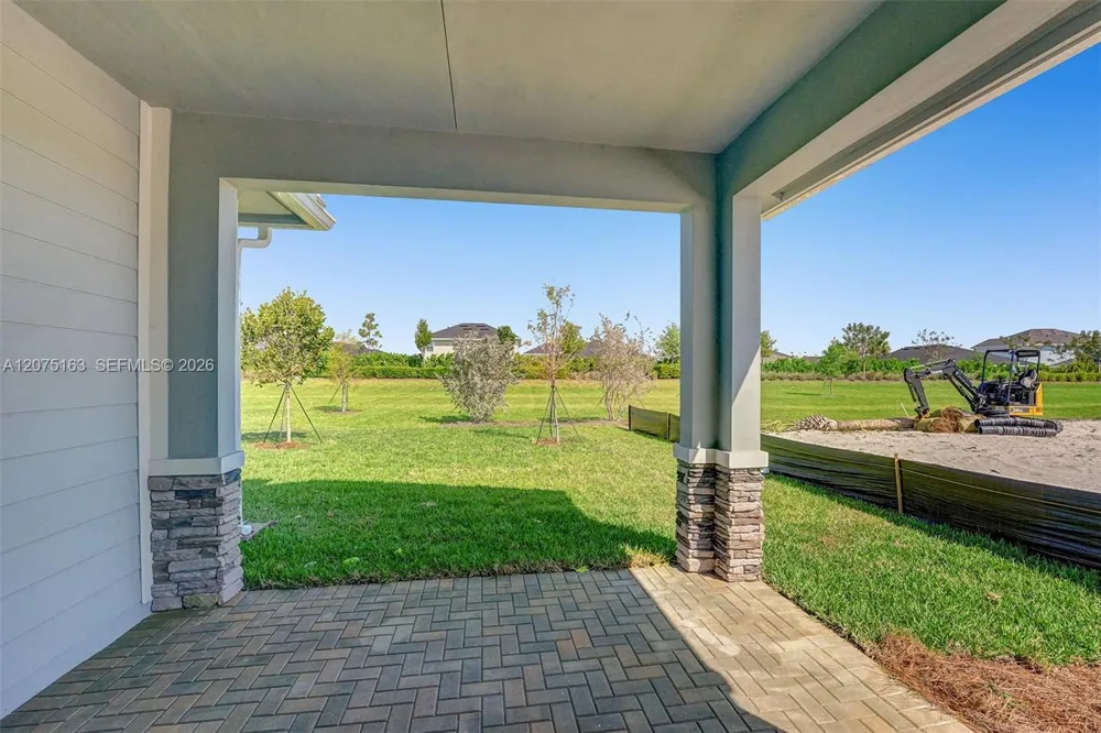 19668 Weathervane Way #19668 Loxahatchee, FL 33470