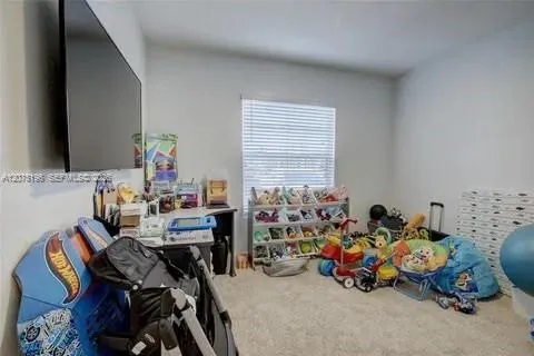 565 NE 5th Pl Florida City, FL 33034
