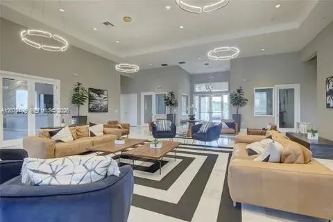 565 NE 5th Pl Florida City, FL 33034