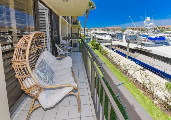 2301 Marina Isle Way #203 Jupiter, FL 33477