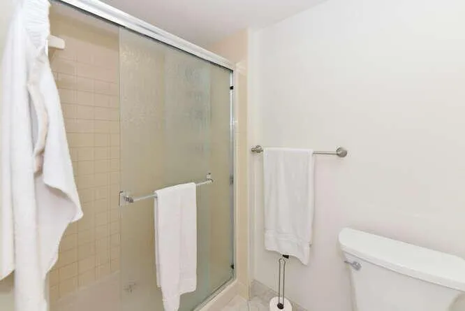 2301 Marina Isle Way #203 Jupiter, FL 33477