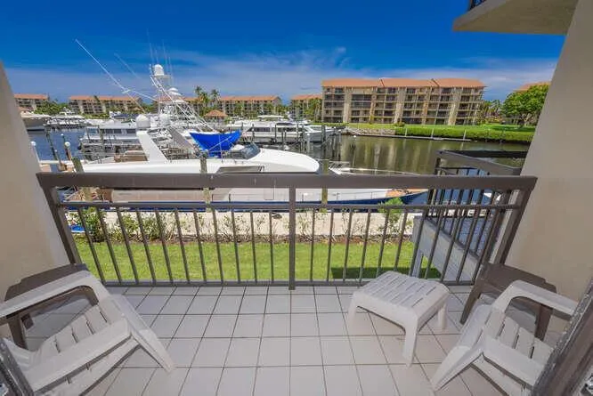 2301 Marina Isle Way #203 Jupiter, FL 33477