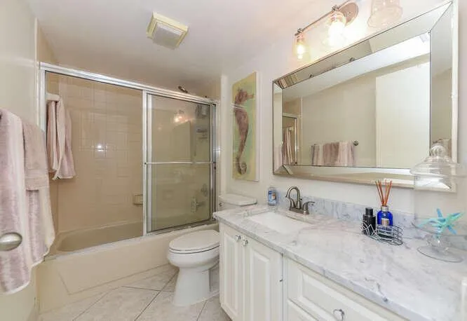 2301 Marina Isle Way #203 Jupiter, FL 33477
