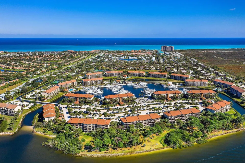 2301 Marina Isle Way #203 Jupiter, FL 33477