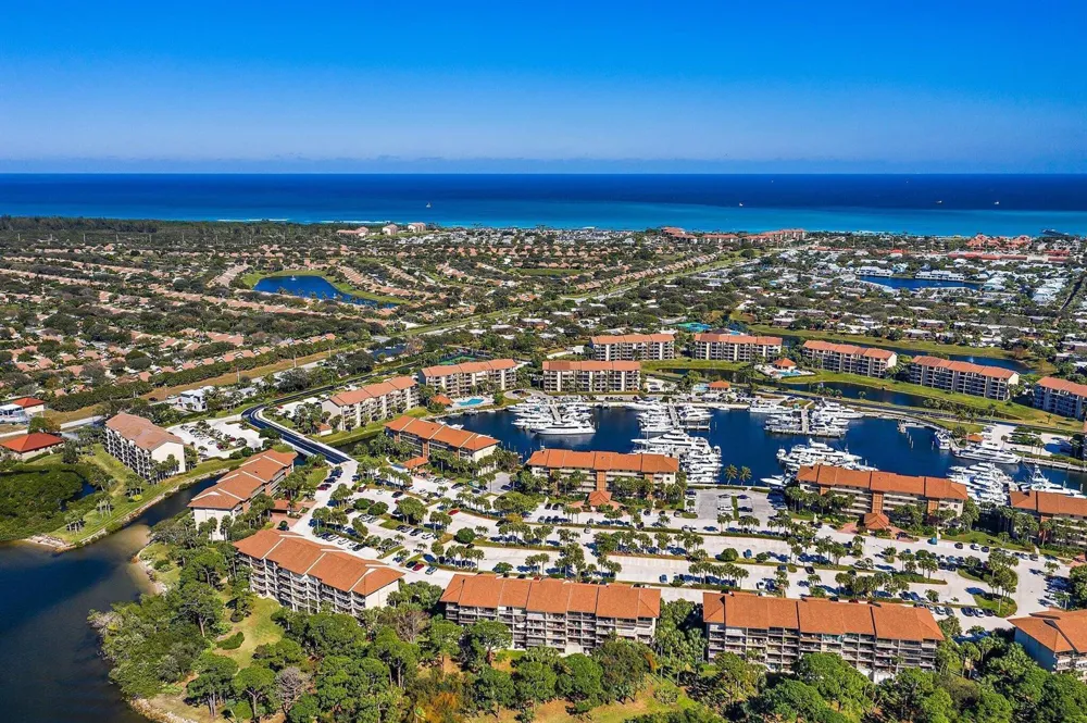 2301 Marina Isle Way #203 Jupiter, FL 33477