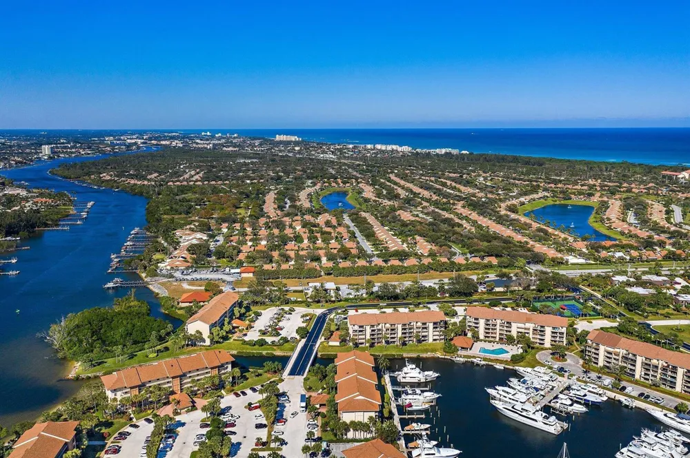 2301 Marina Isle Way #203 Jupiter, FL 33477