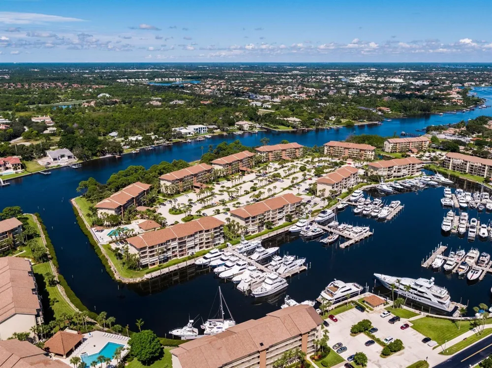 2301 Marina Isle Way #203 Jupiter, FL 33477