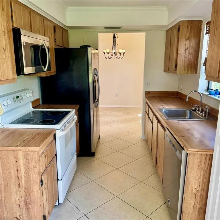 10849 NW 30TH PLACE #371 Sunrise, FL 33322