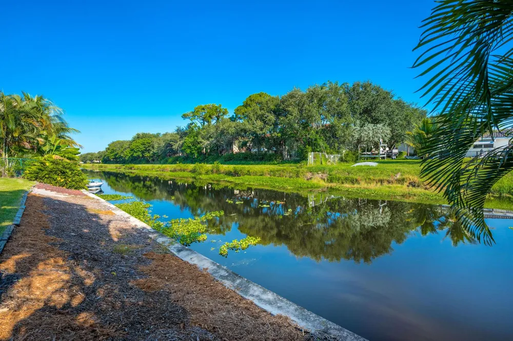 1315 SW 25TH AVENUE Boynton Beach, FL 33426