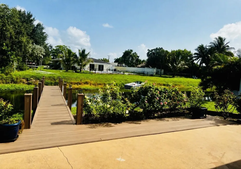 1315 SW 25TH AVENUE Boynton Beach, FL 33426
