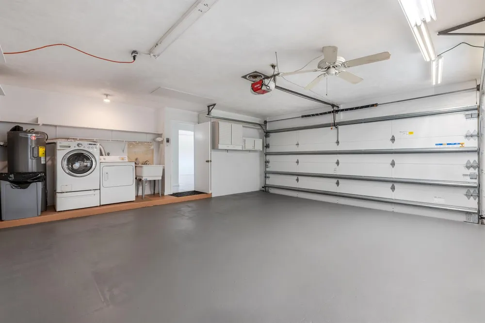 1315 SW 25TH AVENUE Boynton Beach, FL 33426
