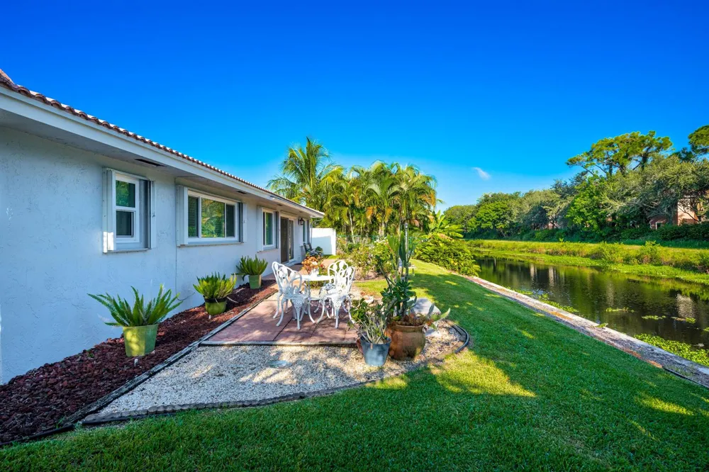 1315 SW 25TH AVENUE Boynton Beach, FL 33426