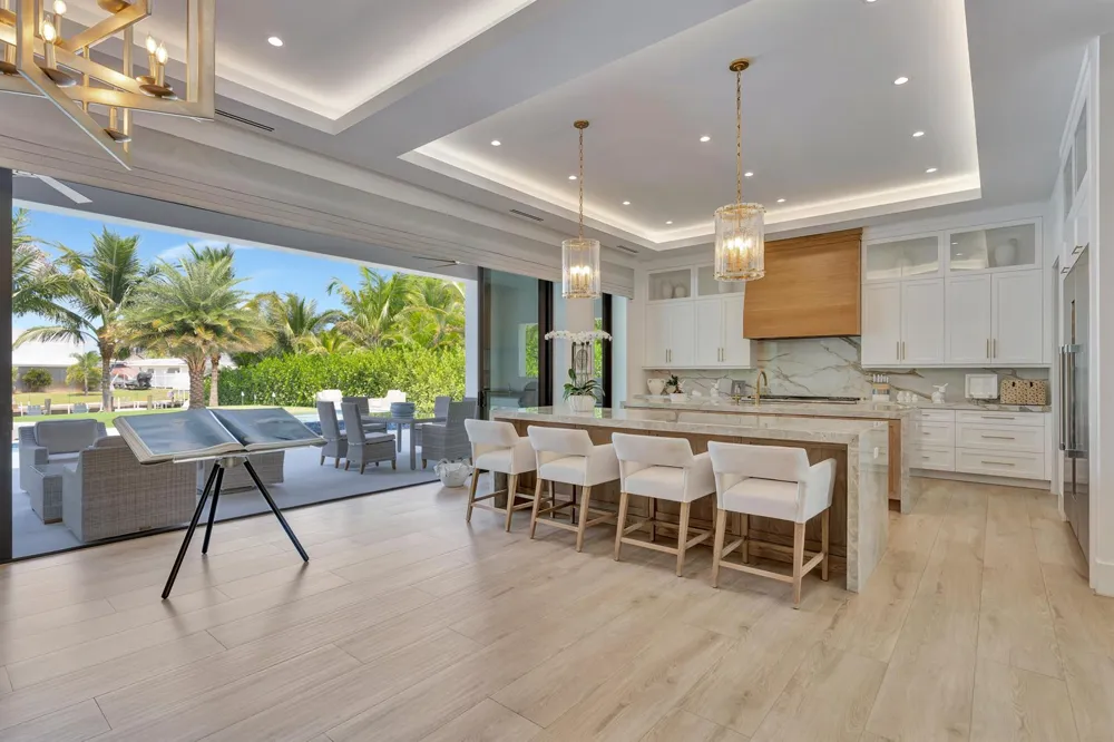 715 Ibis Way North Palm Beach, FL 33408