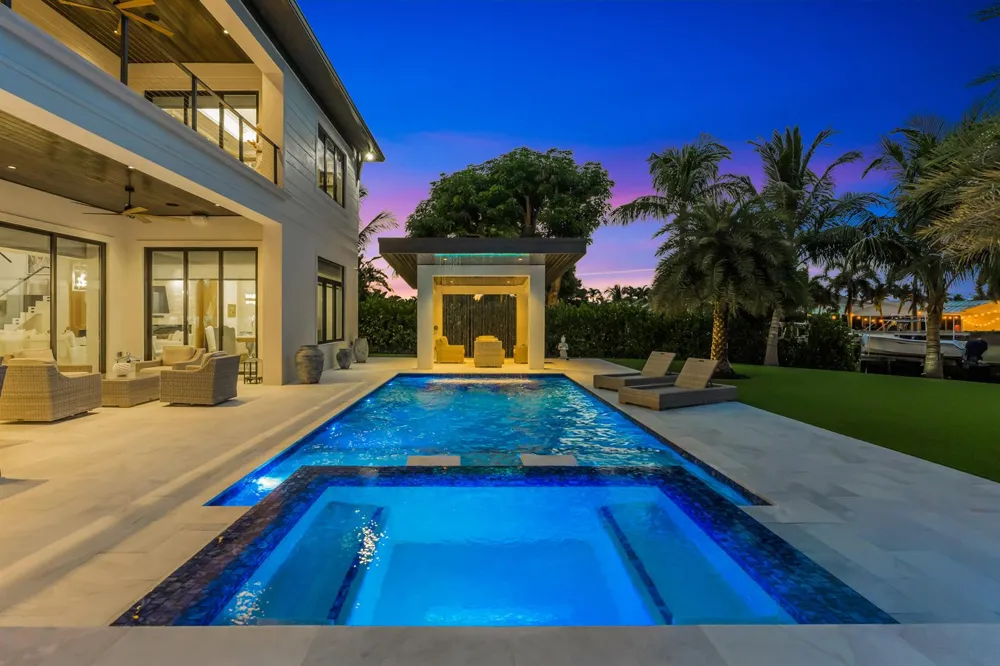 715 Ibis Way North Palm Beach, FL 33408