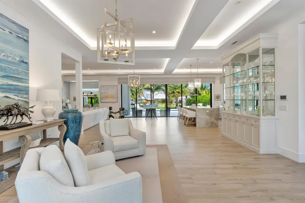 715 Ibis Way North Palm Beach, FL 33408