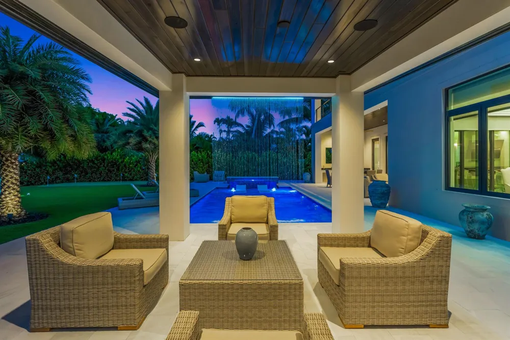 715 Ibis Way North Palm Beach, FL 33408