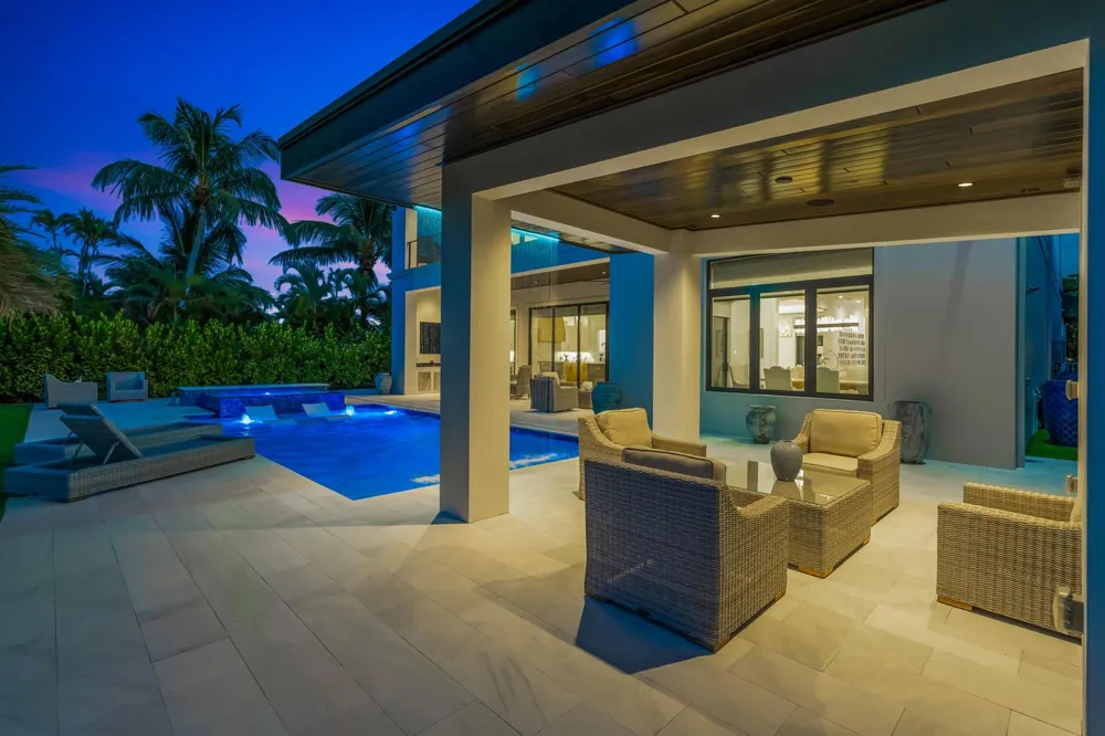 715 Ibis Way North Palm Beach, FL 33408