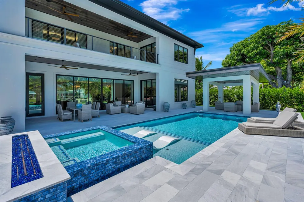 715 Ibis Way North Palm Beach, FL 33408