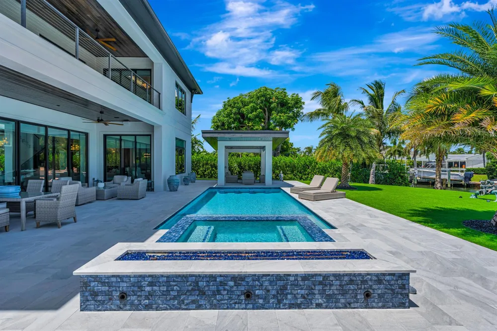 715 Ibis Way North Palm Beach, FL 33408