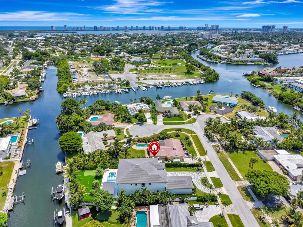 715 Ibis Way North Palm Beach, FL 33408