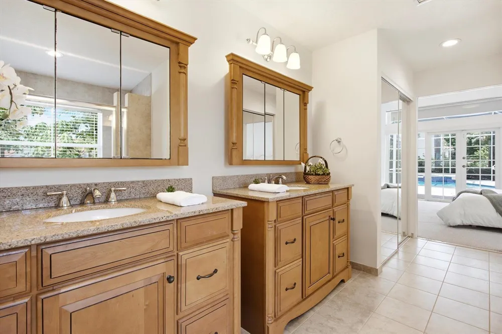 1285 WINDSOR LANE Weston, FL 33327