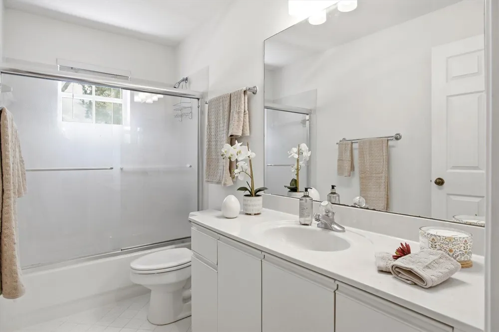 1285 WINDSOR LANE Weston, FL 33327